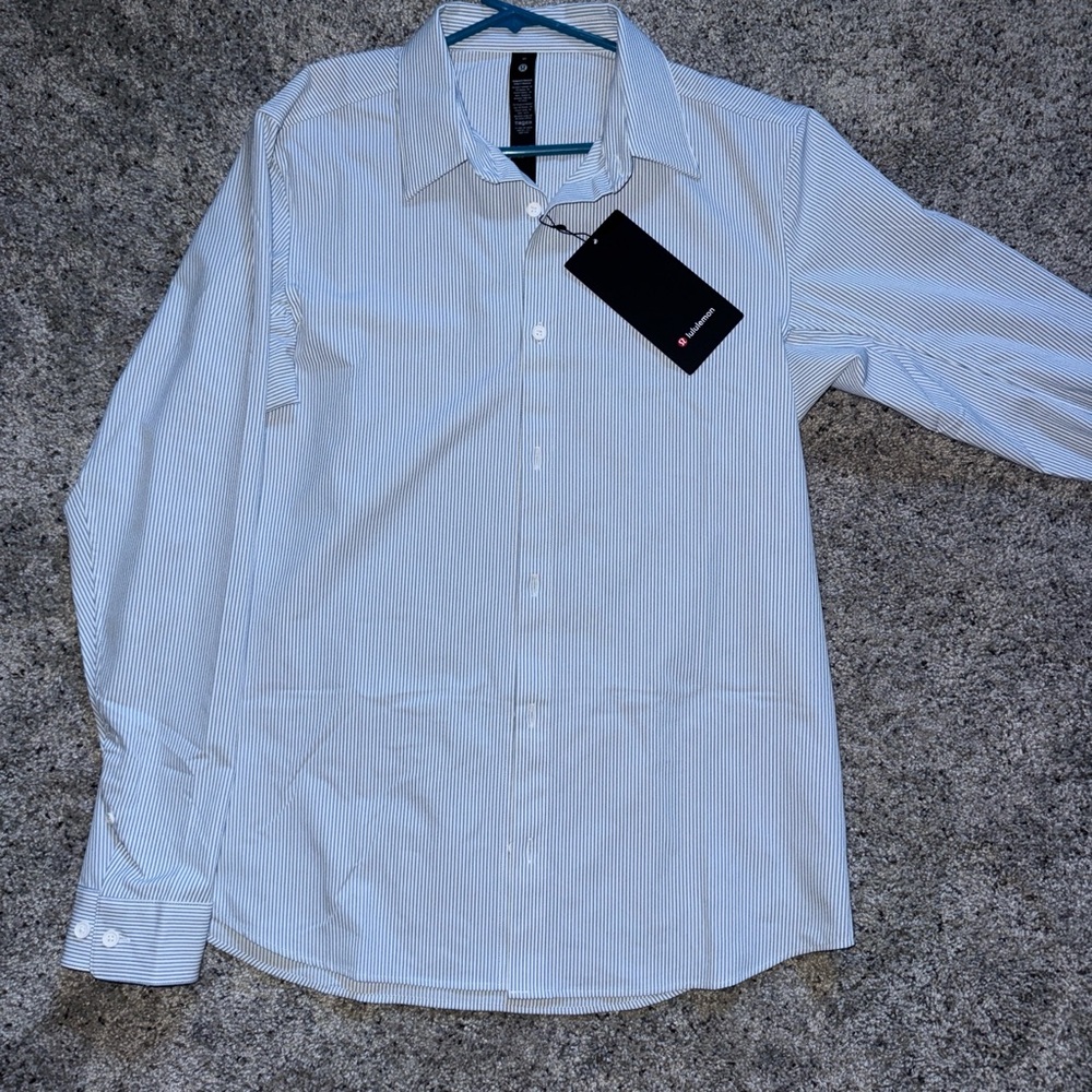 Lululemon Men’s New Venture Long Sleeve, M, Blue Striped (NWT)
